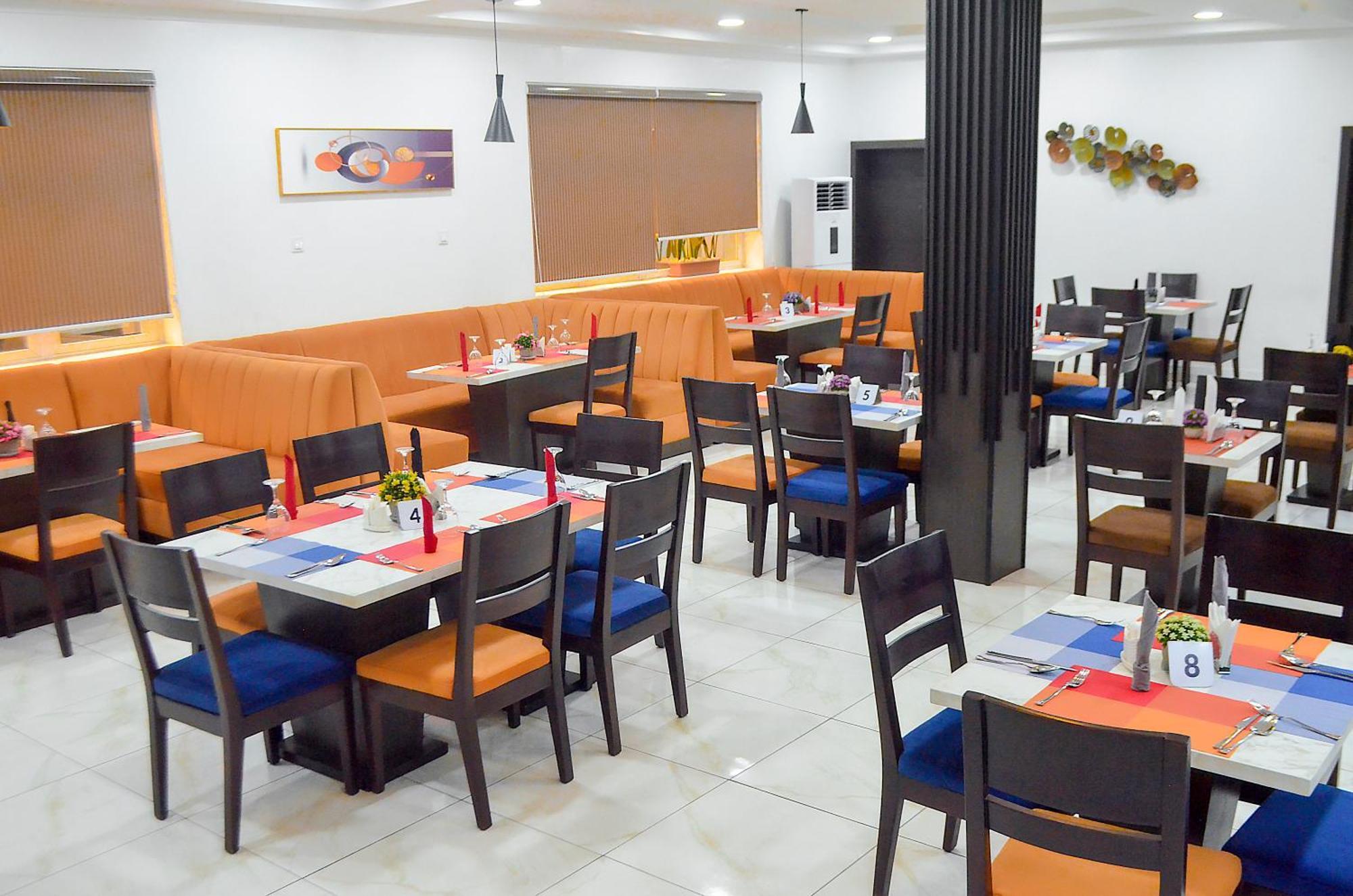 Proxima Centauri Hotel بورت هاركورت المظهر الخارجي الصورة